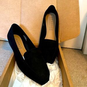 Journey Collection Tullie Black suede flat sz 7